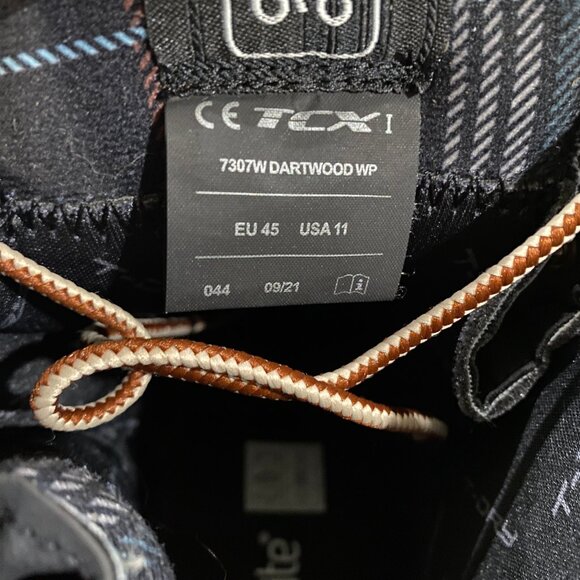 TCX - Mens Size 11 Motorcycle Shoes w/ Sidezip. - Picture 5 of 6